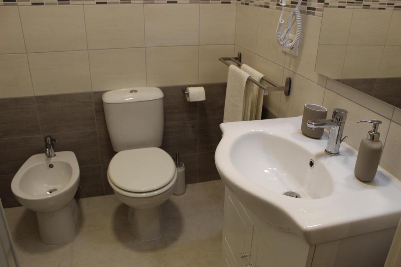 מסינה U Baruni B&B מראה חיצוני תמונה